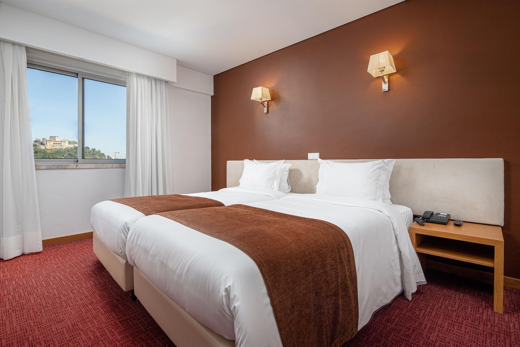 Hotel Sao Luis Лейрия Экстерьер фото